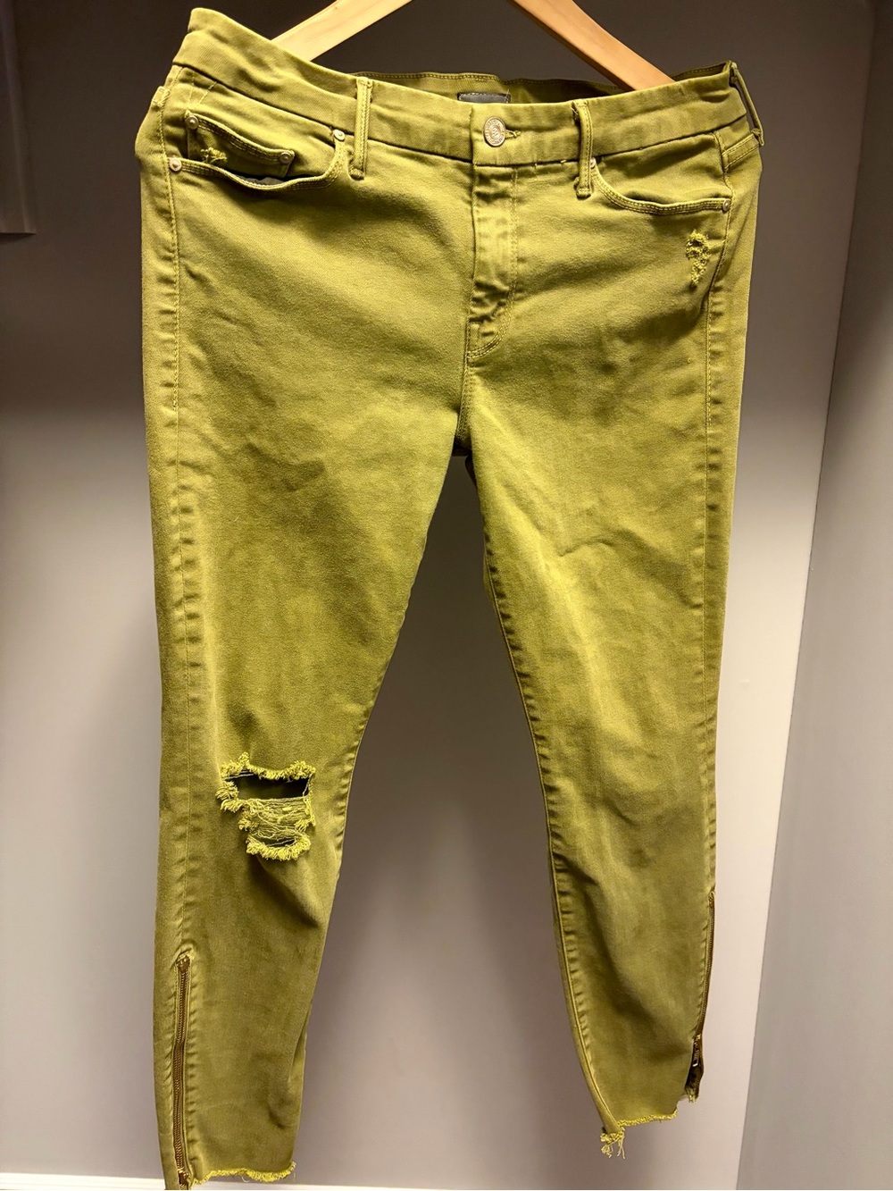 MOTHER LOOKER Skinny Jeans w/ Ankle Zippers